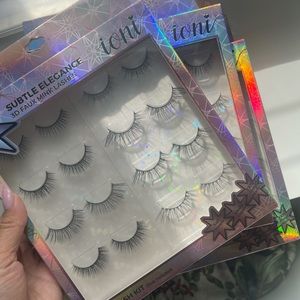 (SET OF 3) 3D FAUX MINK 8-PAIR EYELASHES KIT